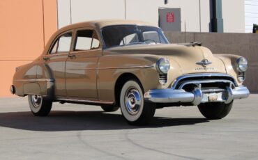 Oldsmobile-Eighty-Eight-Berline-1950-5