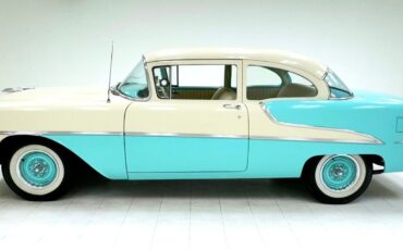 Oldsmobile-Eighty-Eight-Berline-1955-1