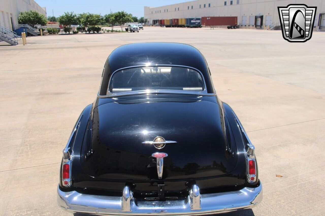 Oldsmobile-Eighty-Eight-Coupe-1949-33