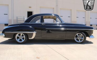 Oldsmobile-Eighty-Eight-Coupe-1949-39