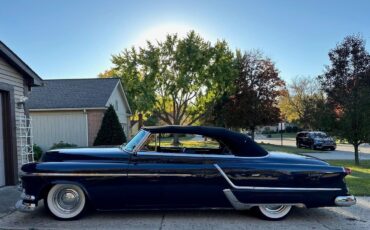 Oldsmobile-Ninety-Eight-1953-1