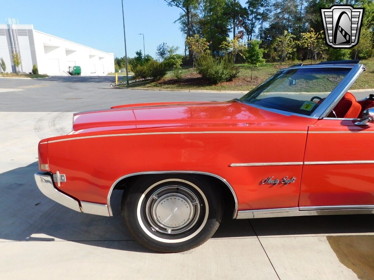 Oldsmobile-Ninety-Eight-1969-5