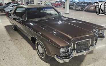 Oldsmobile-Ninety-Eight-1971-5