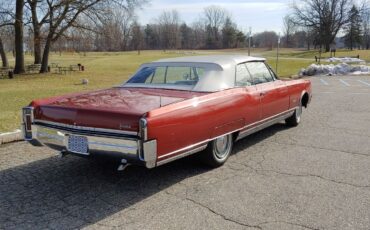 Oldsmobile-Ninety-Eight-Cabriolet-1966-3