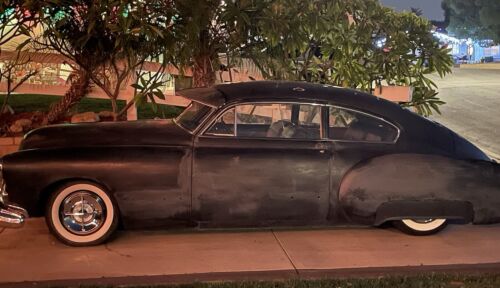 Oldsmobile-Ninety-Eight-Coupe-1948-1