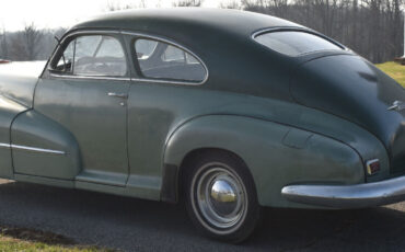 Oldsmobile-Other-Berline-1946-7