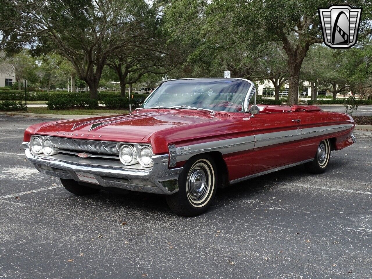 Oldsmobile-Starfire-1961-3