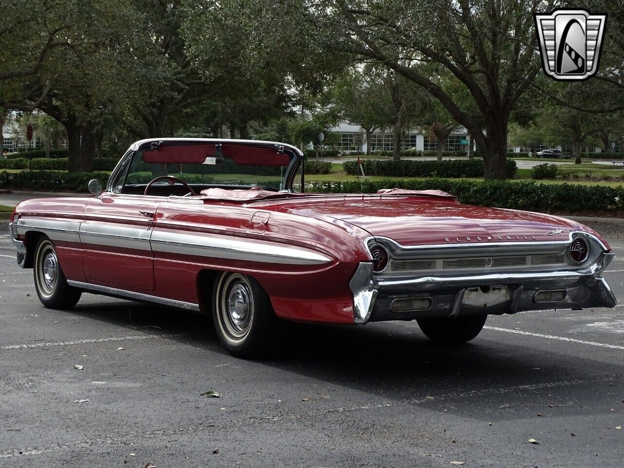 Oldsmobile-Starfire-1961-5