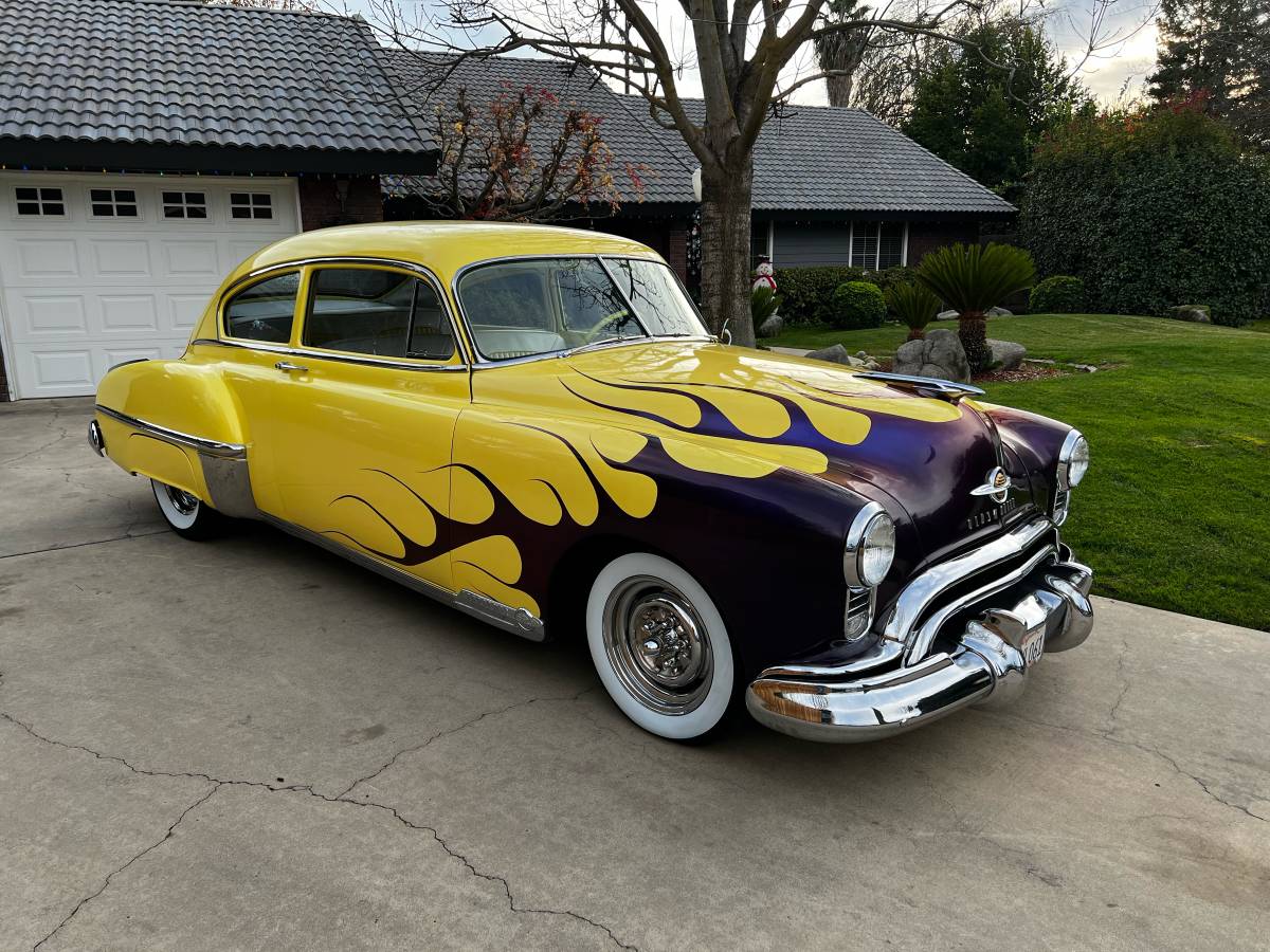 Oldsmobile-Super-88-1949-15