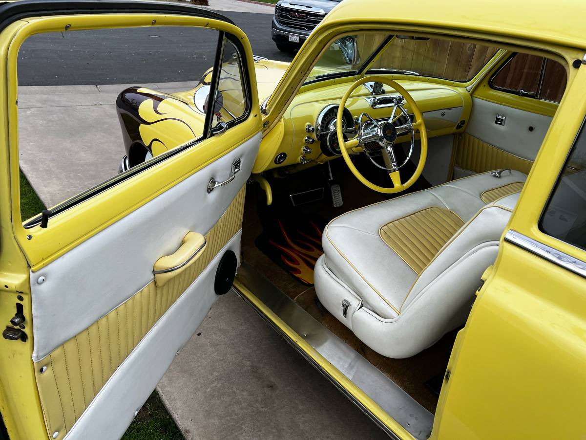 Oldsmobile-Super-88-1949-8