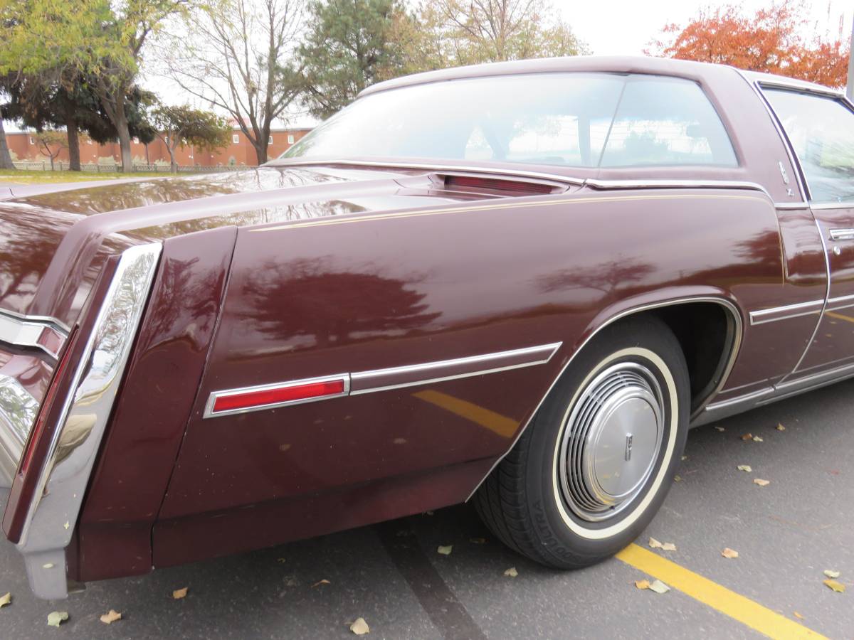 Oldsmobile-Toronado-1978-2