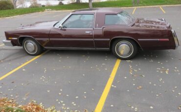 Oldsmobile-Toronado-1978-22