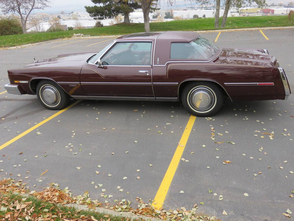 Oldsmobile-Toronado-1978-22