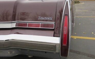 Oldsmobile-Toronado-1978-7