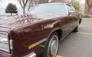 Oldsmobile-Toronado-1978-8