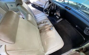 Oldsmobile-Toronado-Coupe-1969-14