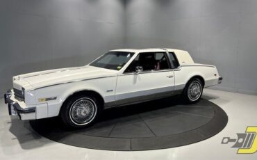 Oldsmobile Toronado Coupe 1985