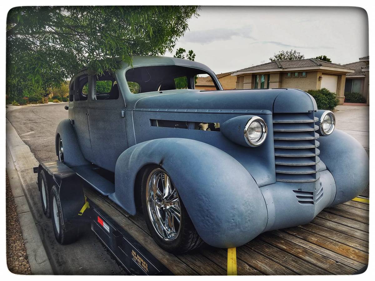 Oldsmobile-Vintage-1937-21