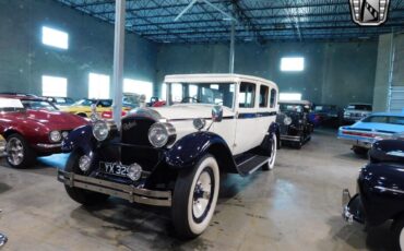 Packard-6-33-Sedan-Limo-Berline-1928-2