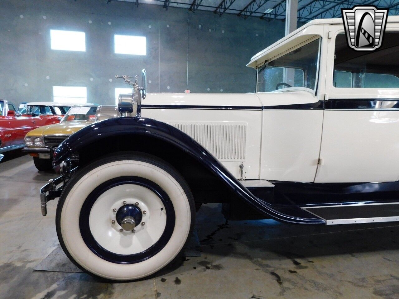 Packard-6-33-Sedan-Limo-Berline-1928-5