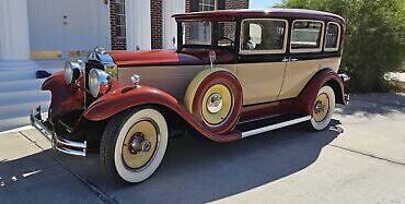 Packard-826-SEDAN-Berline-1931-2