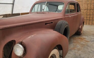 Packard-Brougham-Berline-1941-1