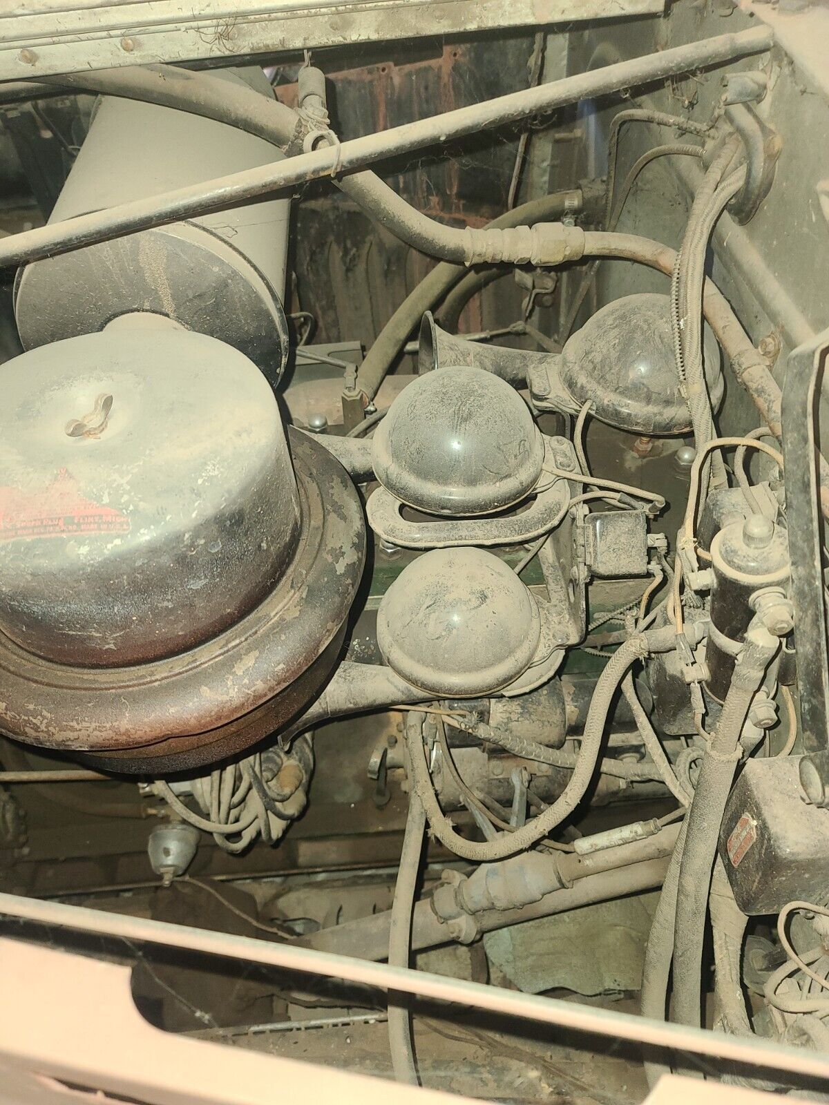 Packard-Brougham-Berline-1941-19