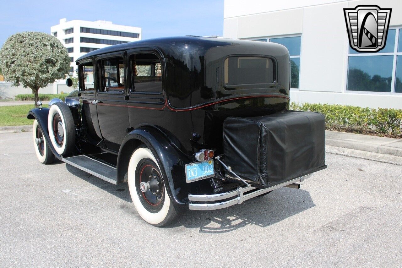 Packard-Eight-1929-5