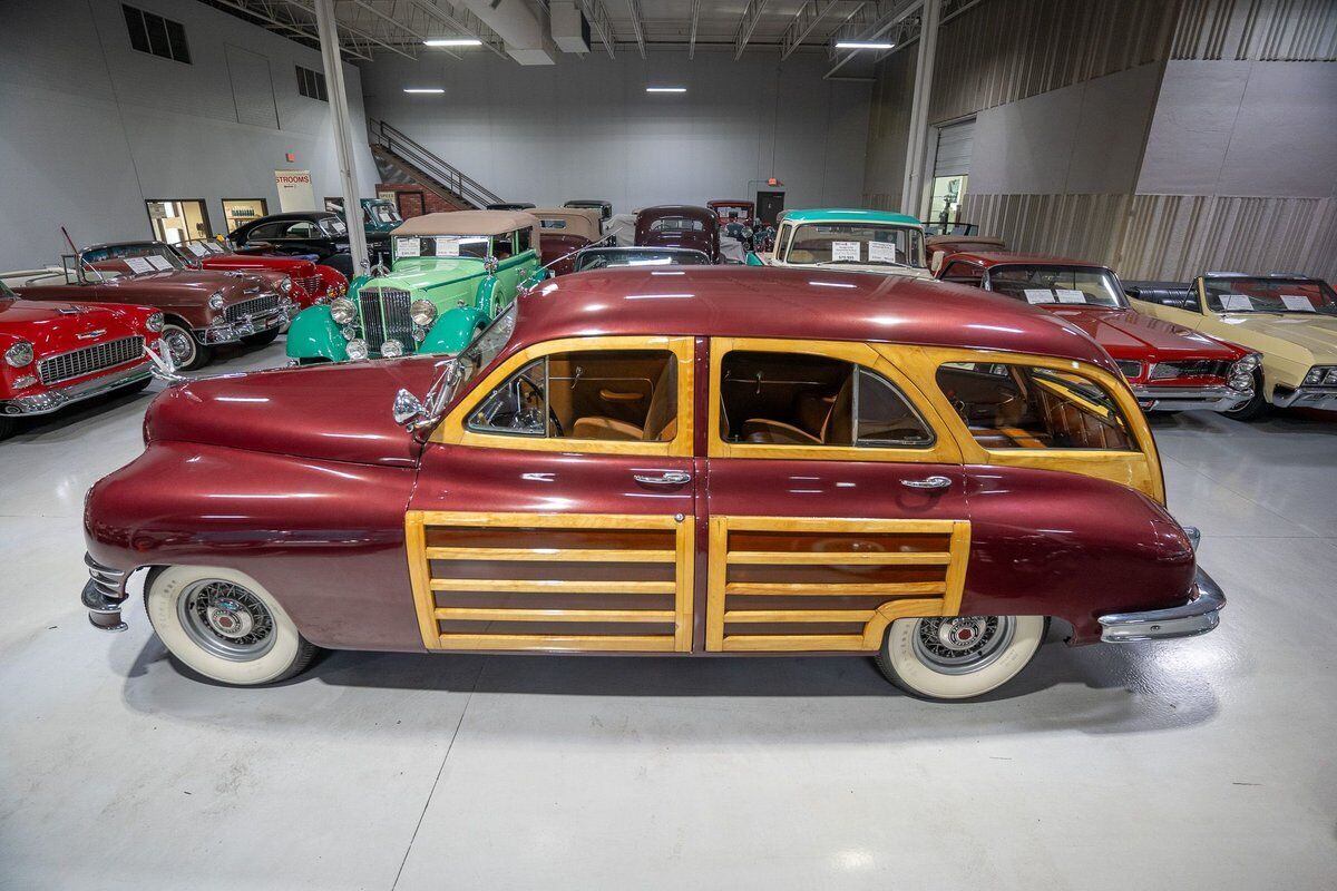 Packard-Eight-Station-Sedan-Woody-Break-1948-11