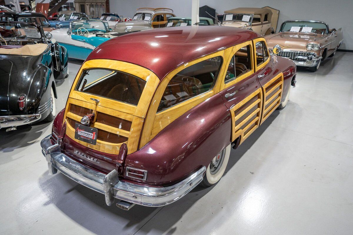 Packard-Eight-Station-Sedan-Woody-Break-1948-8