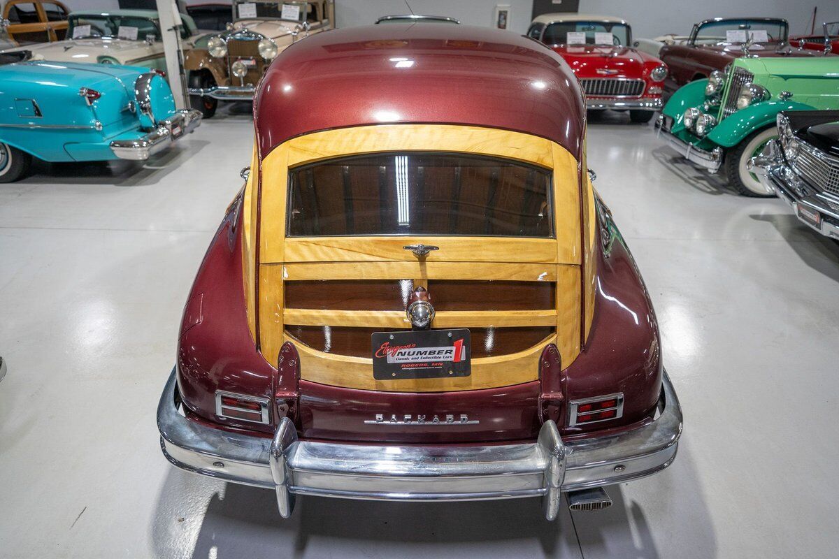 Packard-Eight-Station-Sedan-Woody-Break-1948-9