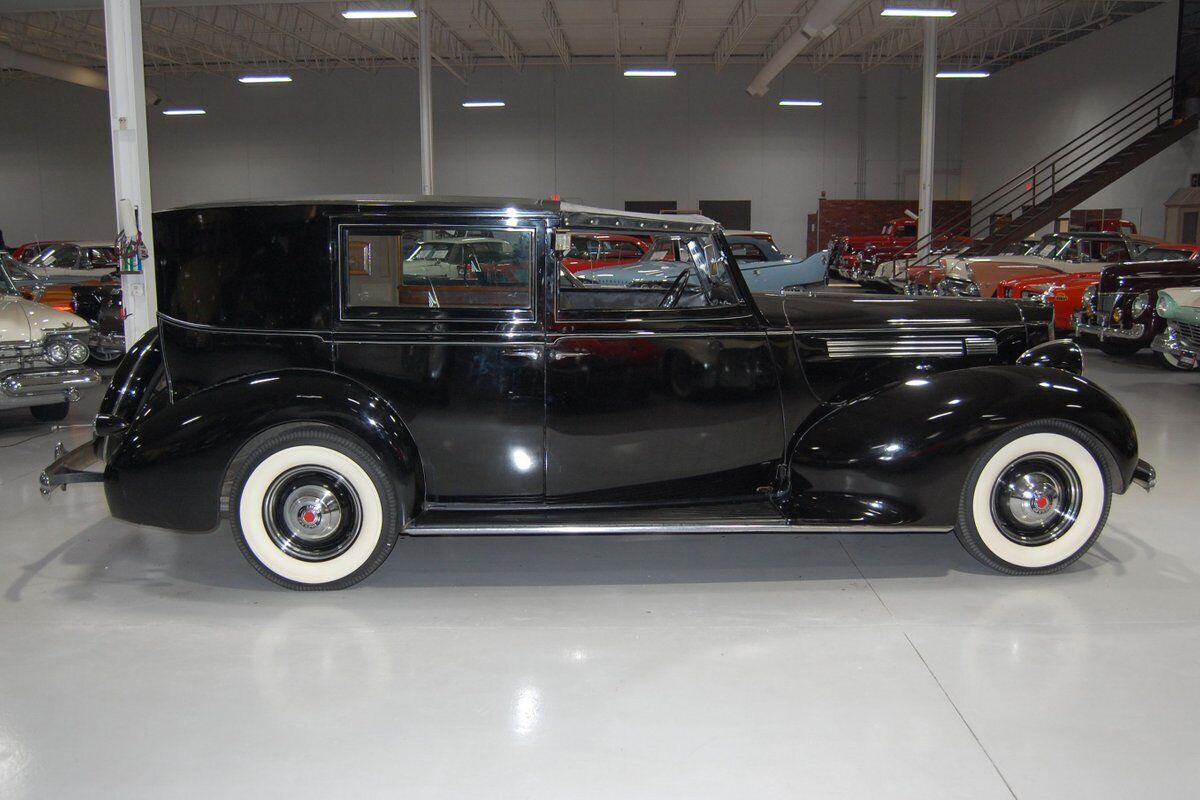 Packard-Rollston-Eight-1668-All-Weather-Panel-Brougham-Cabriolet-1938-16