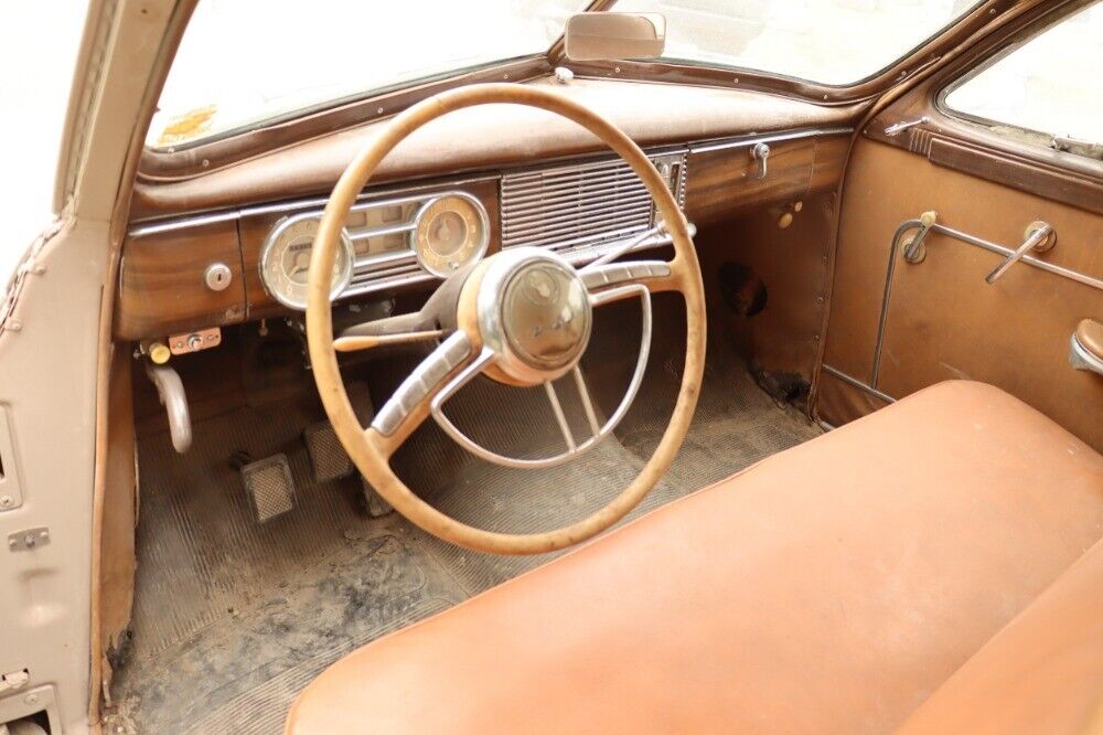 Packard-Wagon-1948-6