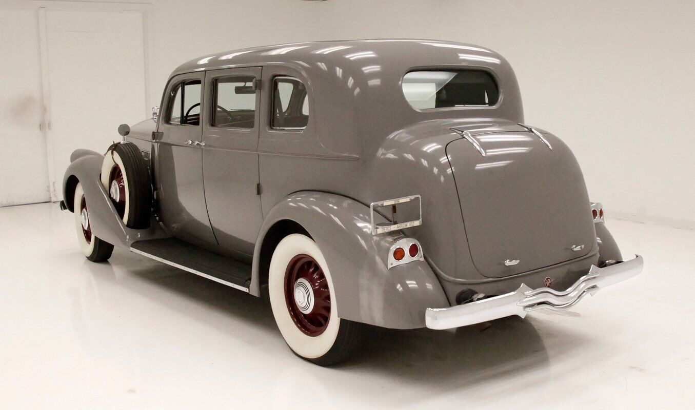 Pierce-Arrow-1602-Berline-1936-2