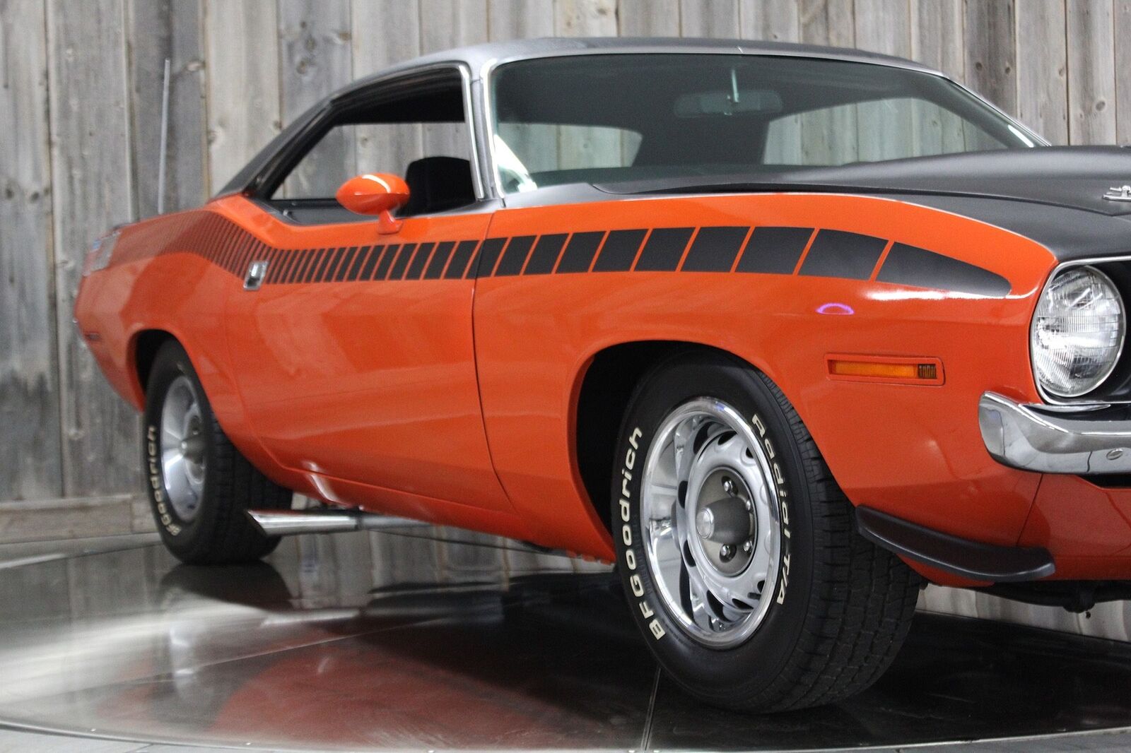 Plymouth-AAR-Cuda-1970-8