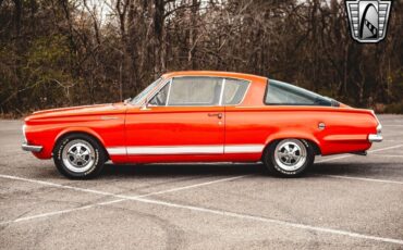 Plymouth-Barracuda-1965-3