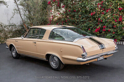 Plymouth-Barracuda-1965-6