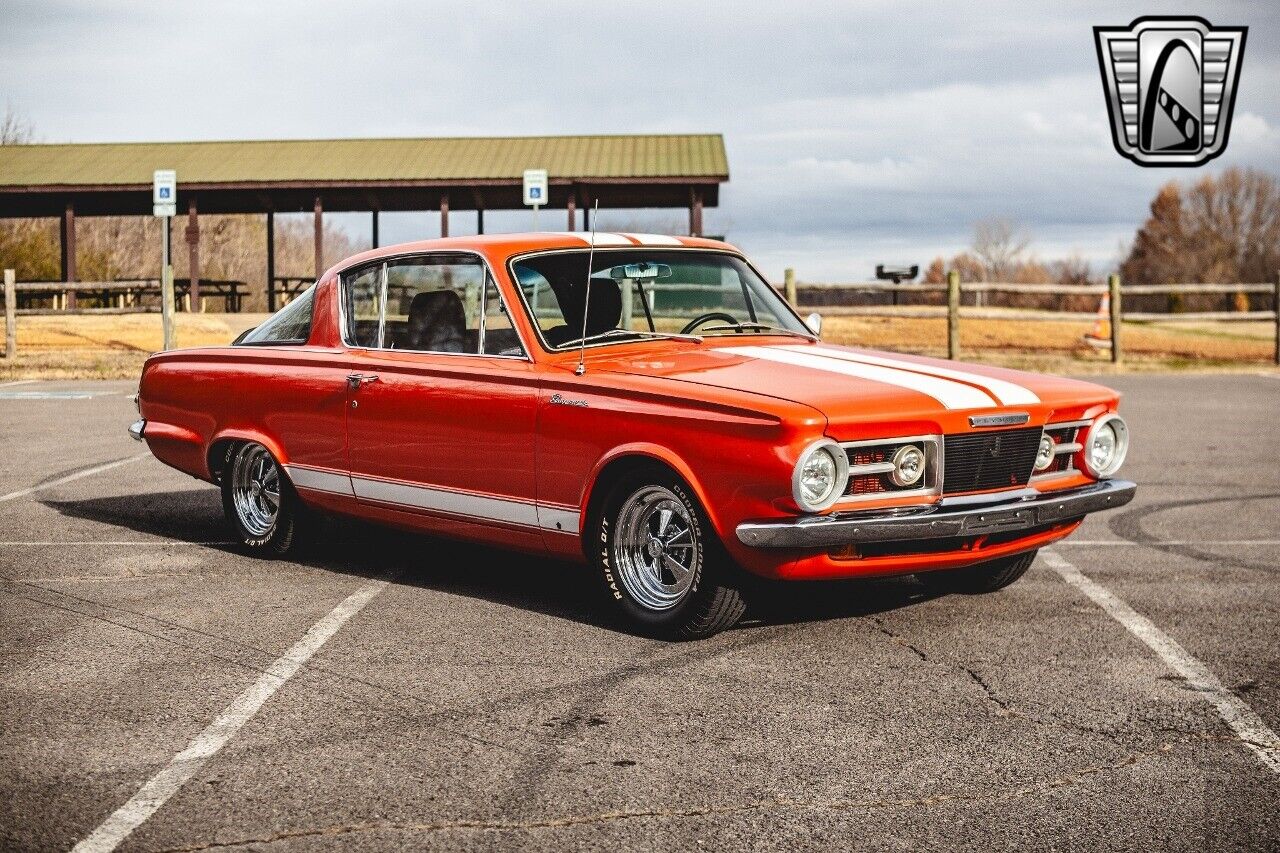 Plymouth-Barracuda-1965-8