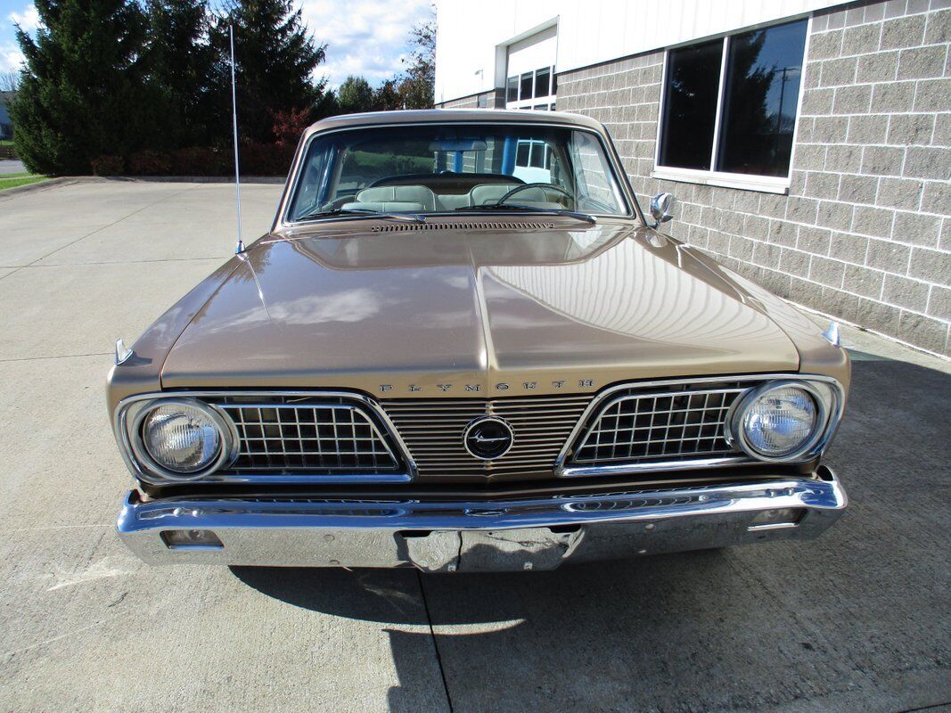 Plymouth-Barracuda-1966-4