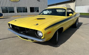 Plymouth-Barracuda-1973-1