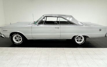 Plymouth-Belvedere-1967-1