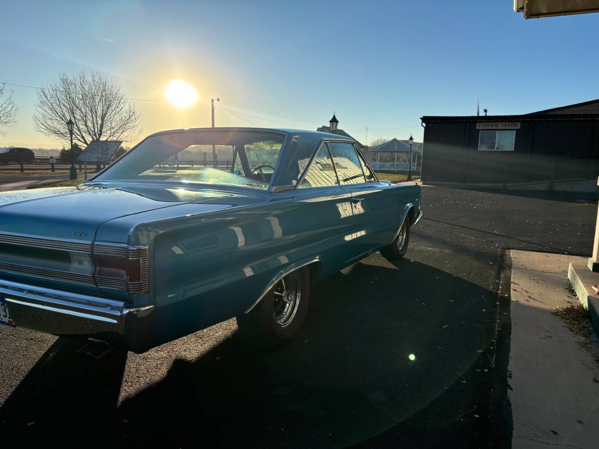 Plymouth-Belvedere-1967-3