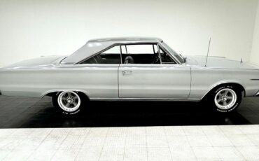 Plymouth-Belvedere-1967-5