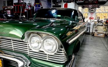 Plymouth-Belvedere-Coupe-1958-31