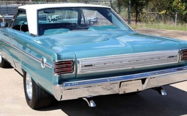 Plymouth-Belvedere-Coupe-1966-11