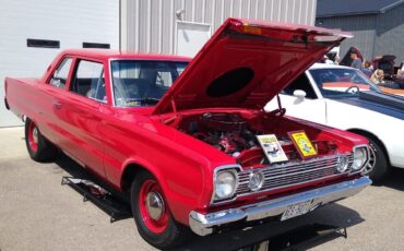 Plymouth-Belvedere-Coupe-1966-17