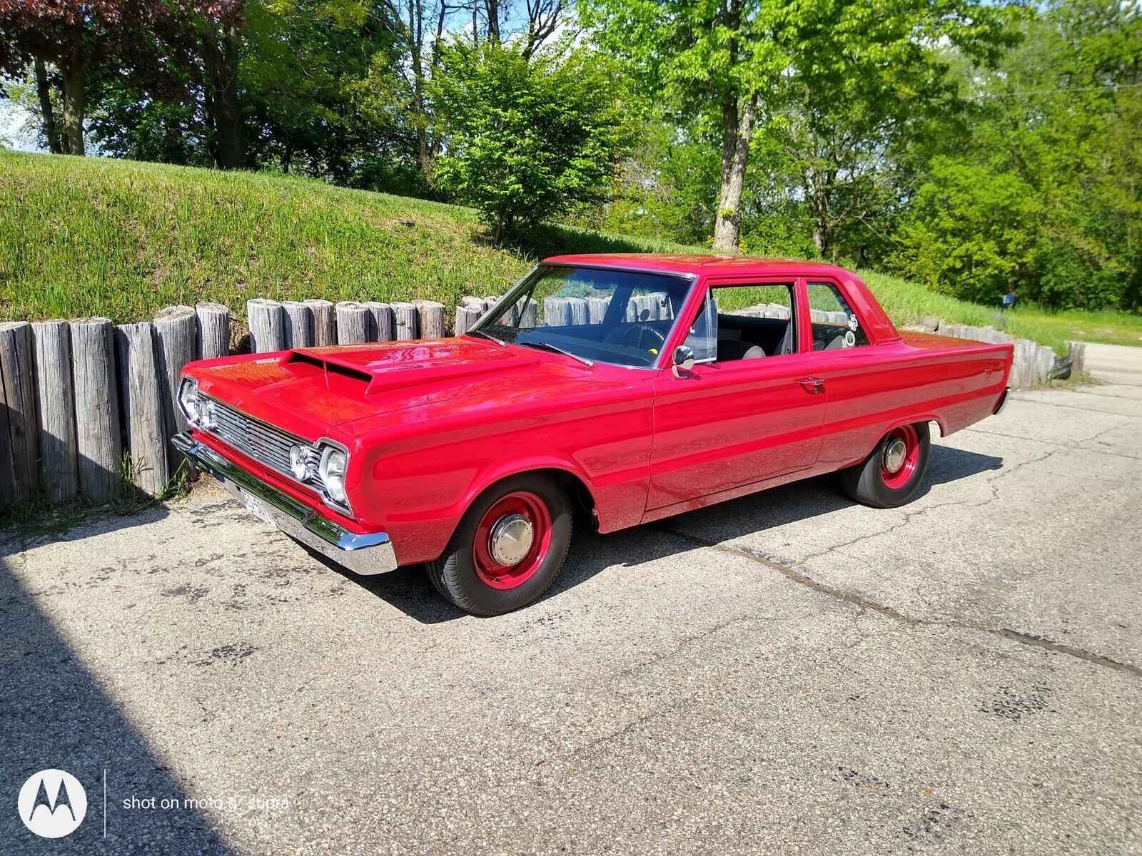 Plymouth-Belvedere-Coupe-1966-33