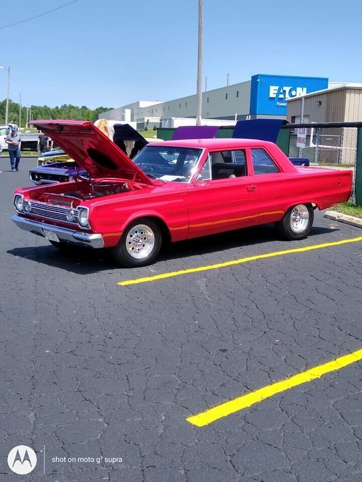 Plymouth-Belvedere-Coupe-1966-38