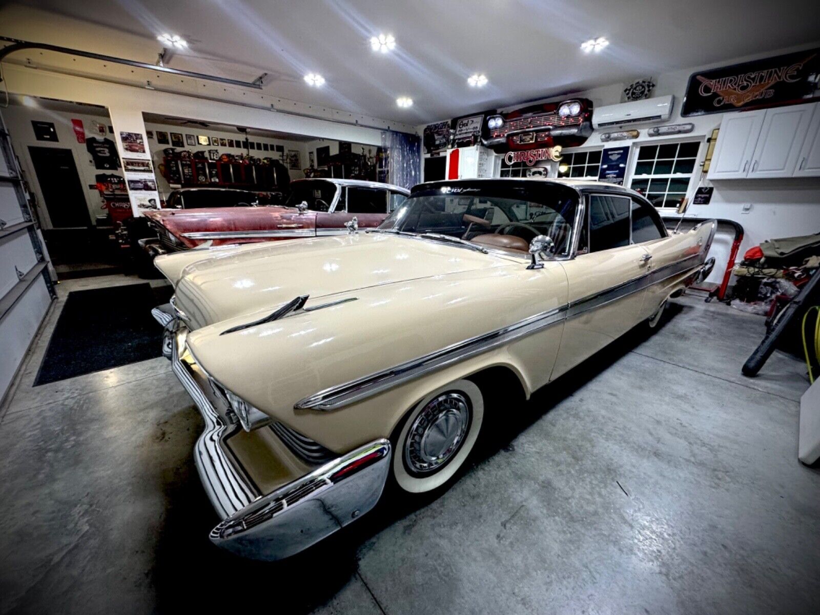 Plymouth-Belvedere-Fury-Christine-Coupe-1958-25