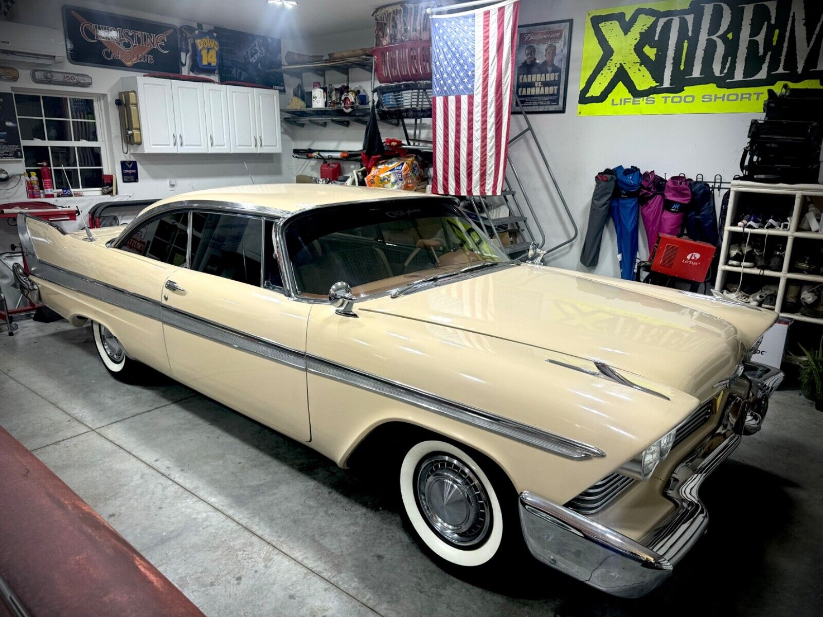 Plymouth-Belvedere-Fury-Christine-Coupe-1958-7